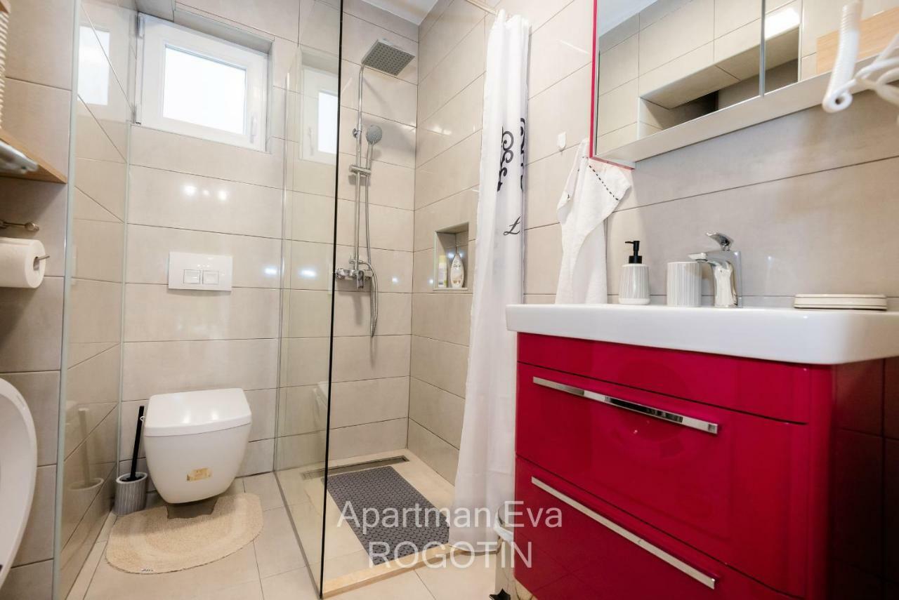 Apartman Eva Rogotin Exterior foto